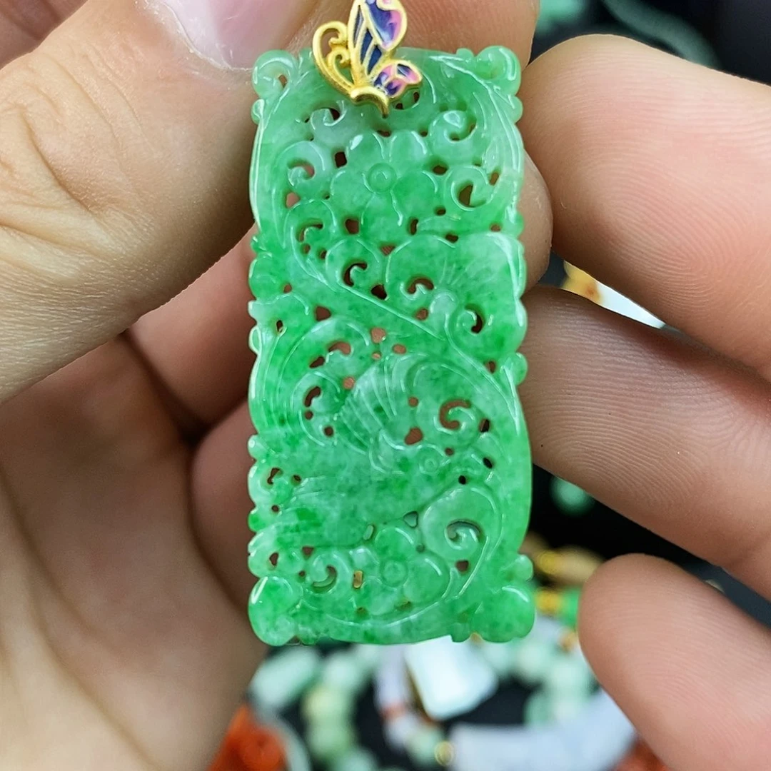 颈饰未镶嵌翡翠吊坠