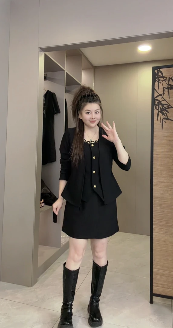 秋冬新款韩版时尚套装法式气质减龄法式6211小个子假两件套装洋气