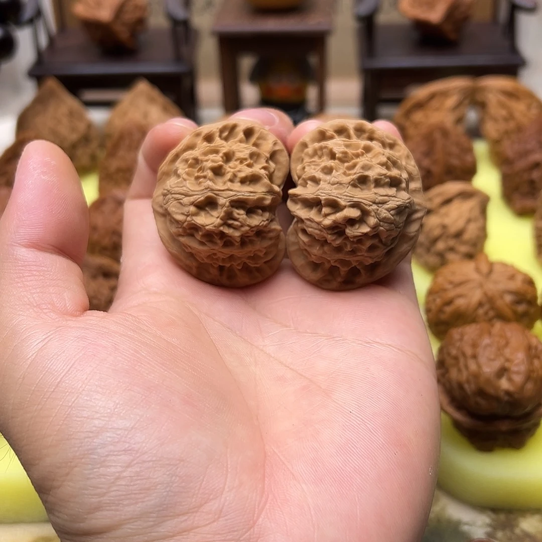 6号文玩核桃43.5尺宫灯