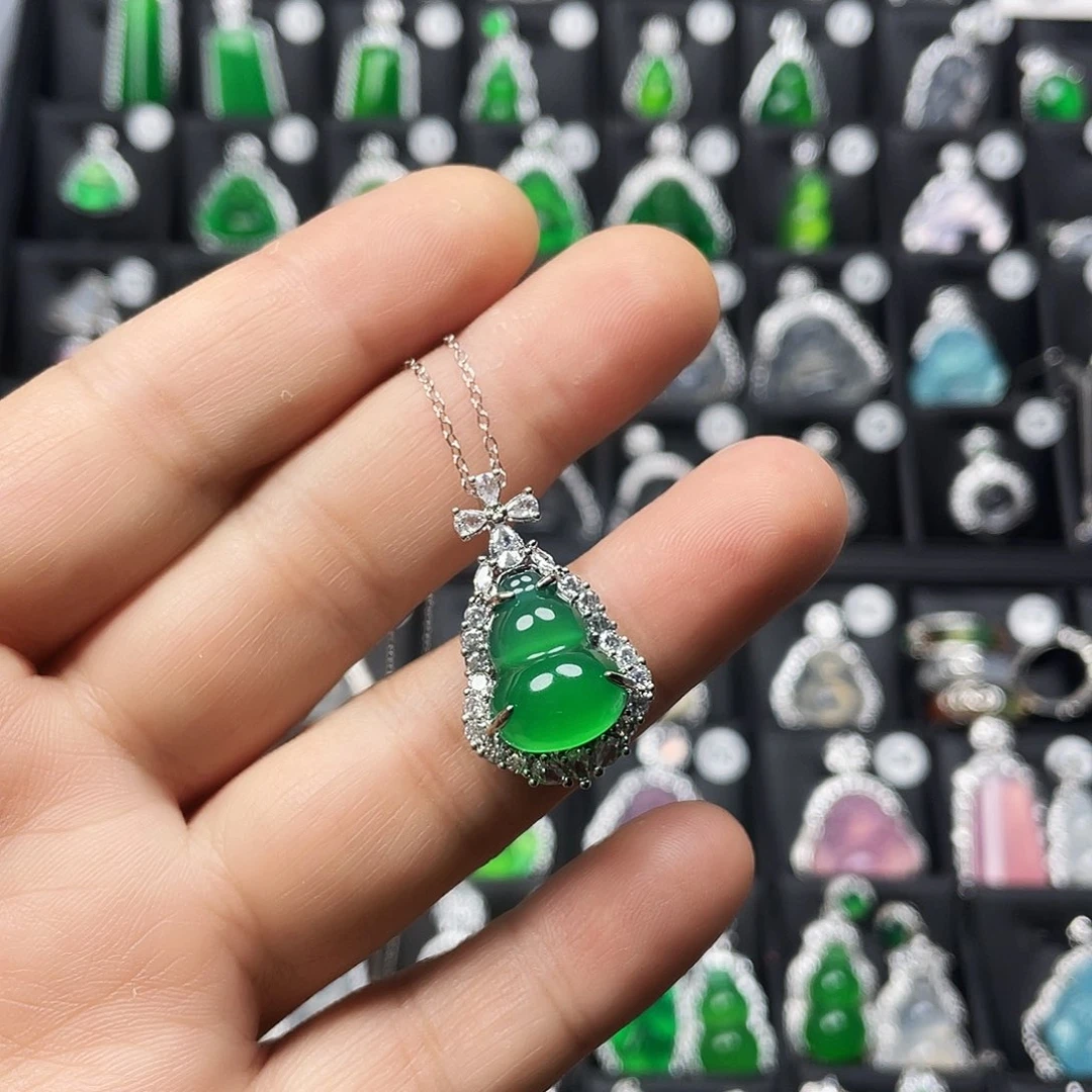 玛瑙/玉髓颈饰合金