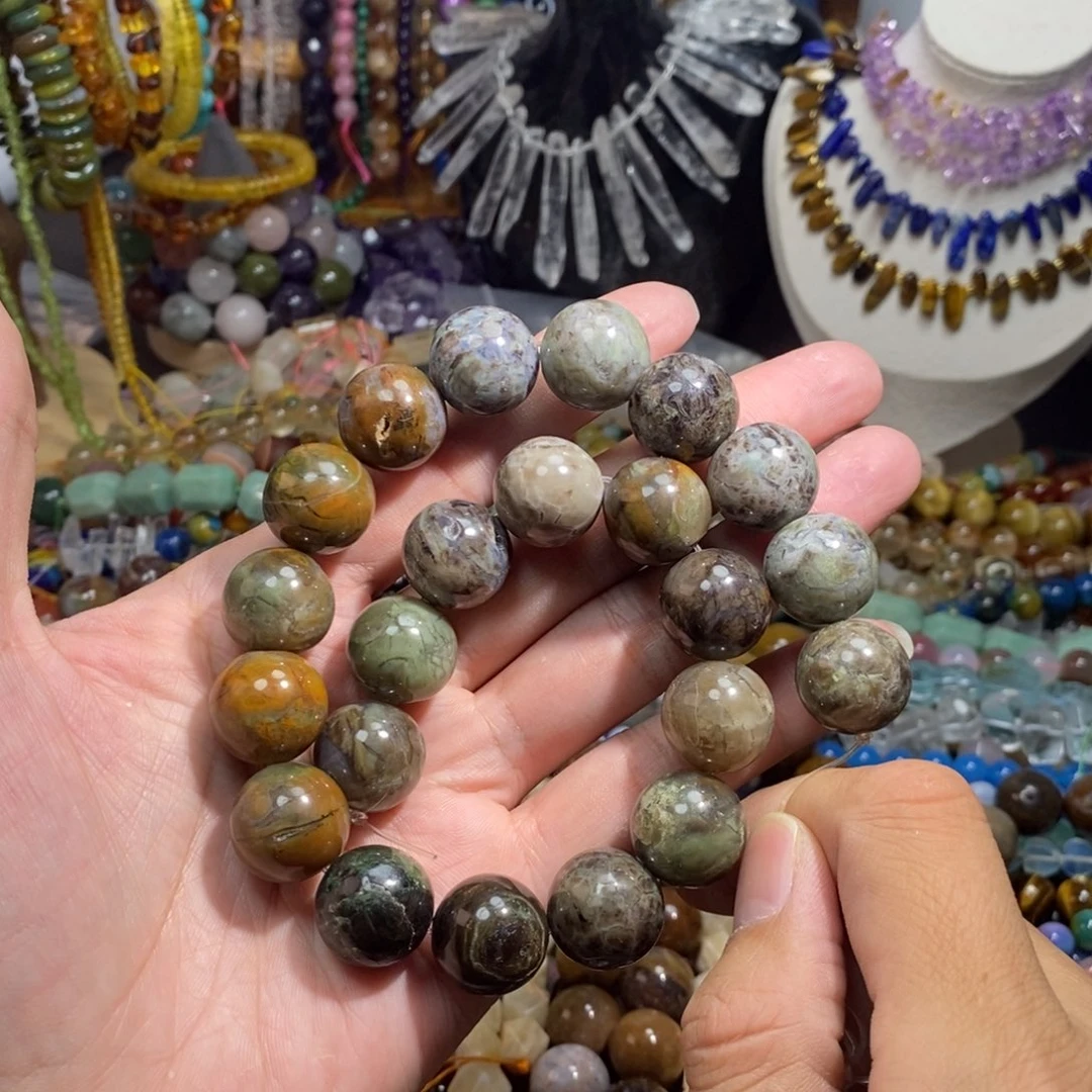 未镶嵌，彩玛瑙18mm，石英质玉