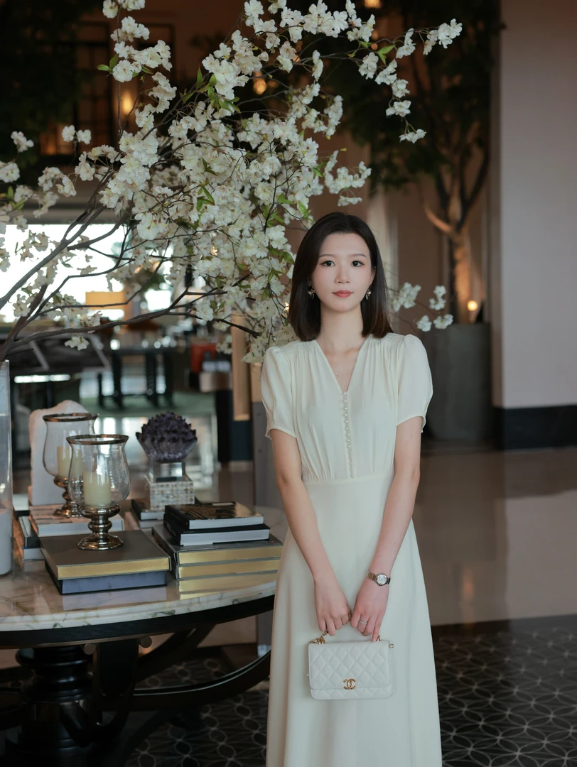 云端百合 醋酸钉珠气质优雅温柔显瘦泡泡袖V领夏款连衣裙#456