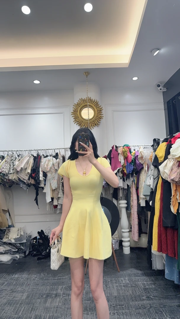 大气元（连衣裙）小蛮腰系列洋装裙