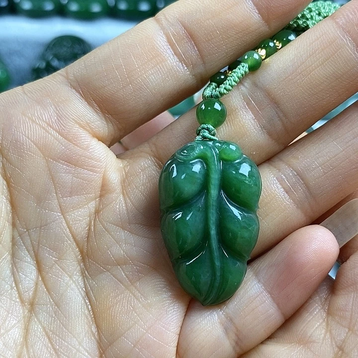 吊坠(不含链)未镶嵌和田玉（碧玉）