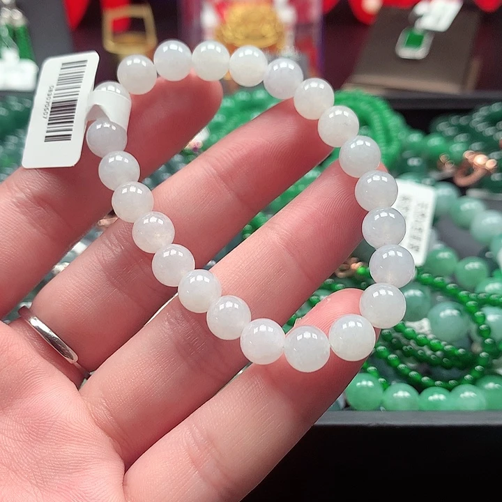 翡翠耳饰未镶嵌翡翠