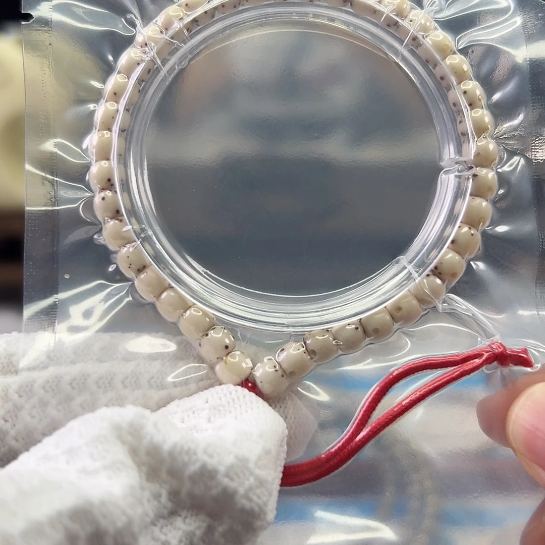 星月菩提手串小琴头条货骨瓷白6x5带月数星星