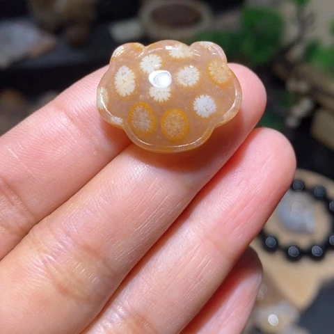 【闪购商品】硅化玉吊坠(不含链)未镶嵌