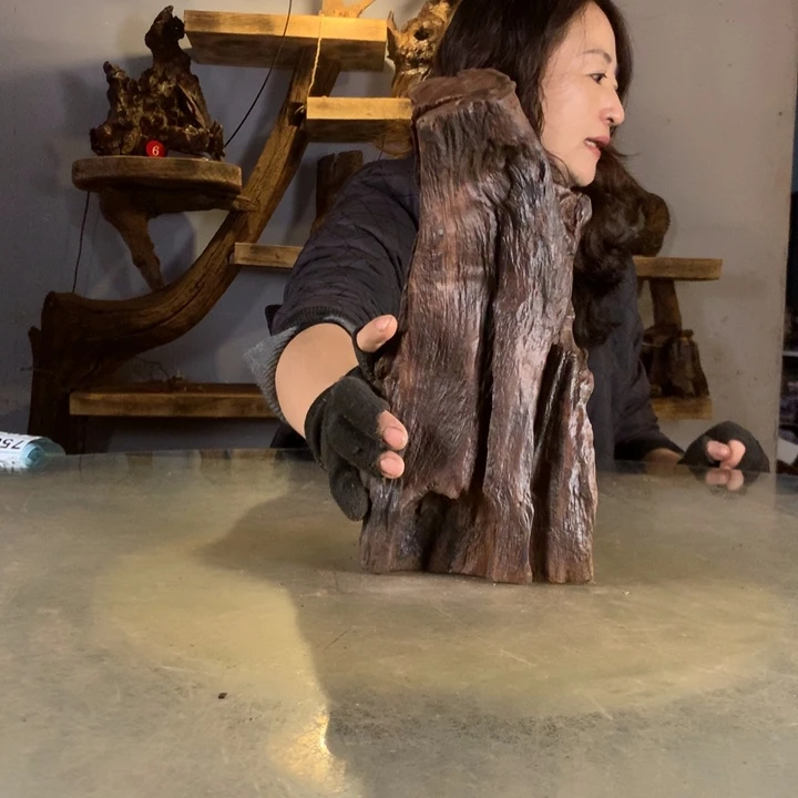 ****天然的云南紫柚木会黄水