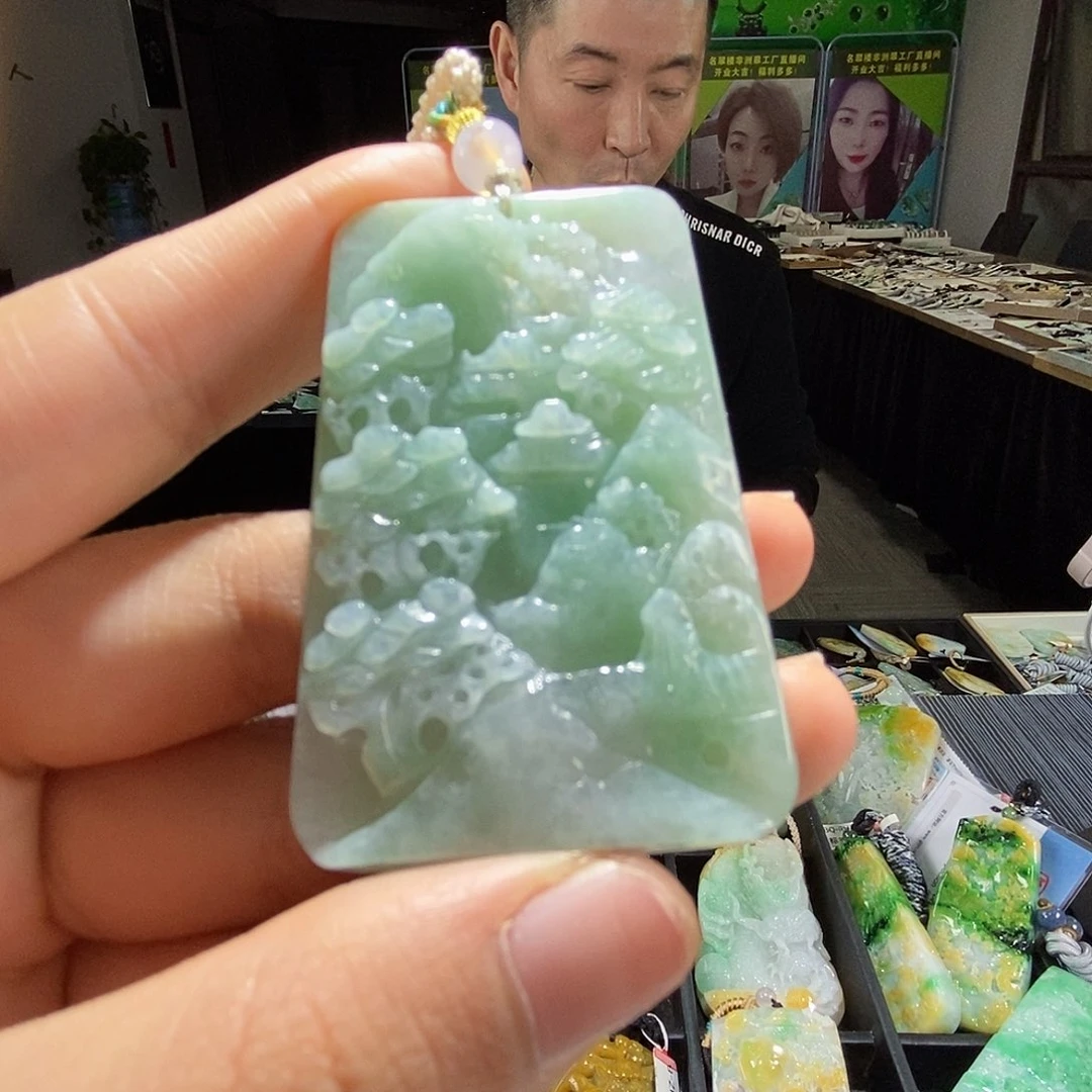 颈饰未镶嵌翡翠翡翠