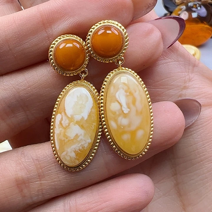 蜜蜡未镶嵌珠宝奇石