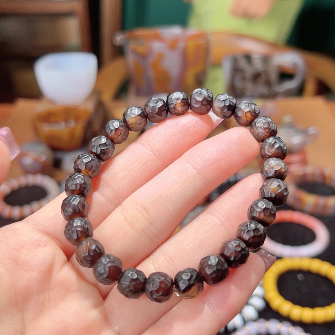 玛瑙/玉髓珠串未镶嵌