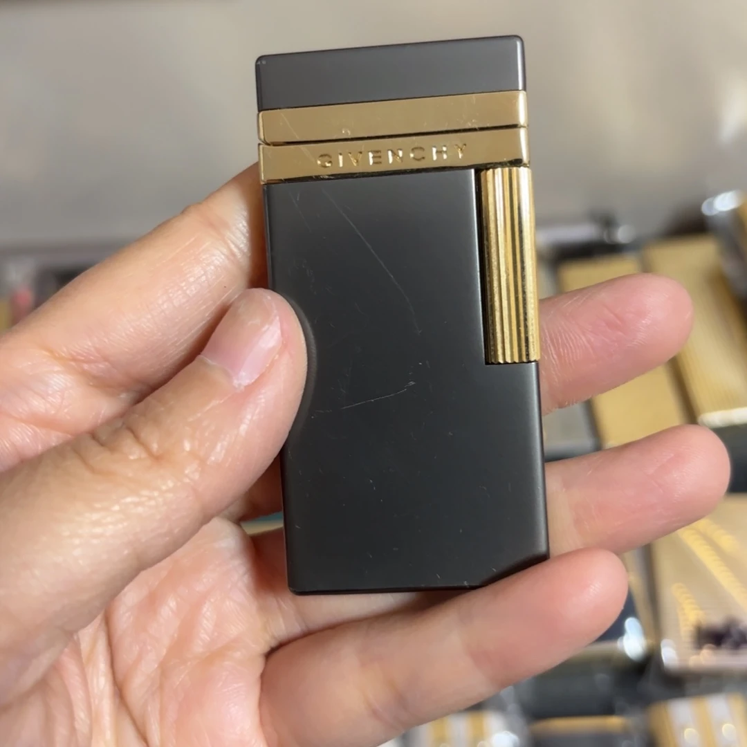 都登卡中古打火机