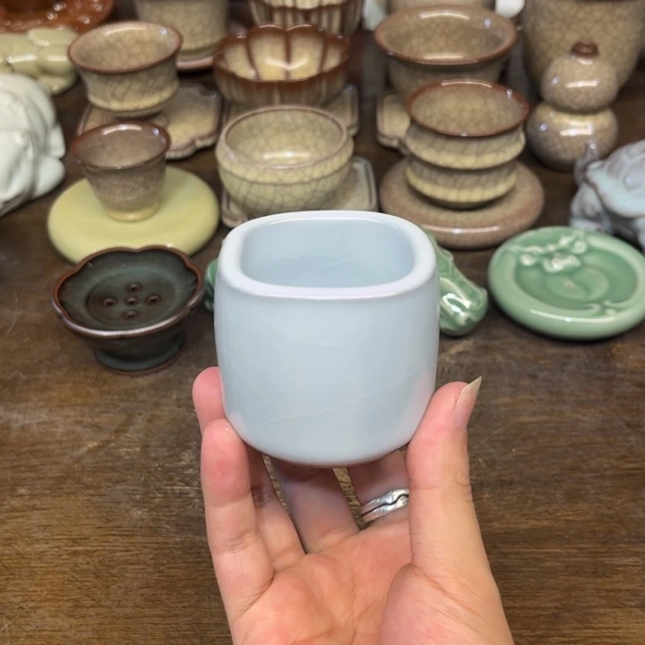 青瓷微瑕浮力特价