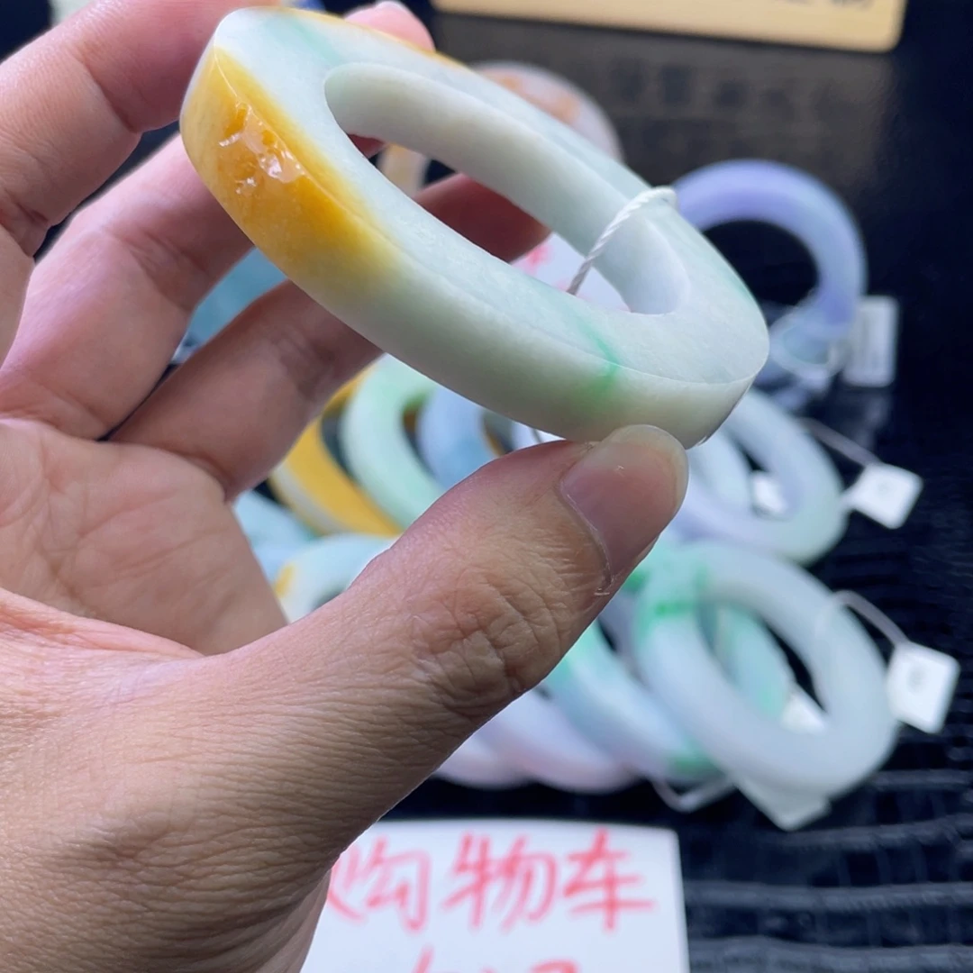 未镶嵌翡翠定制翡翠