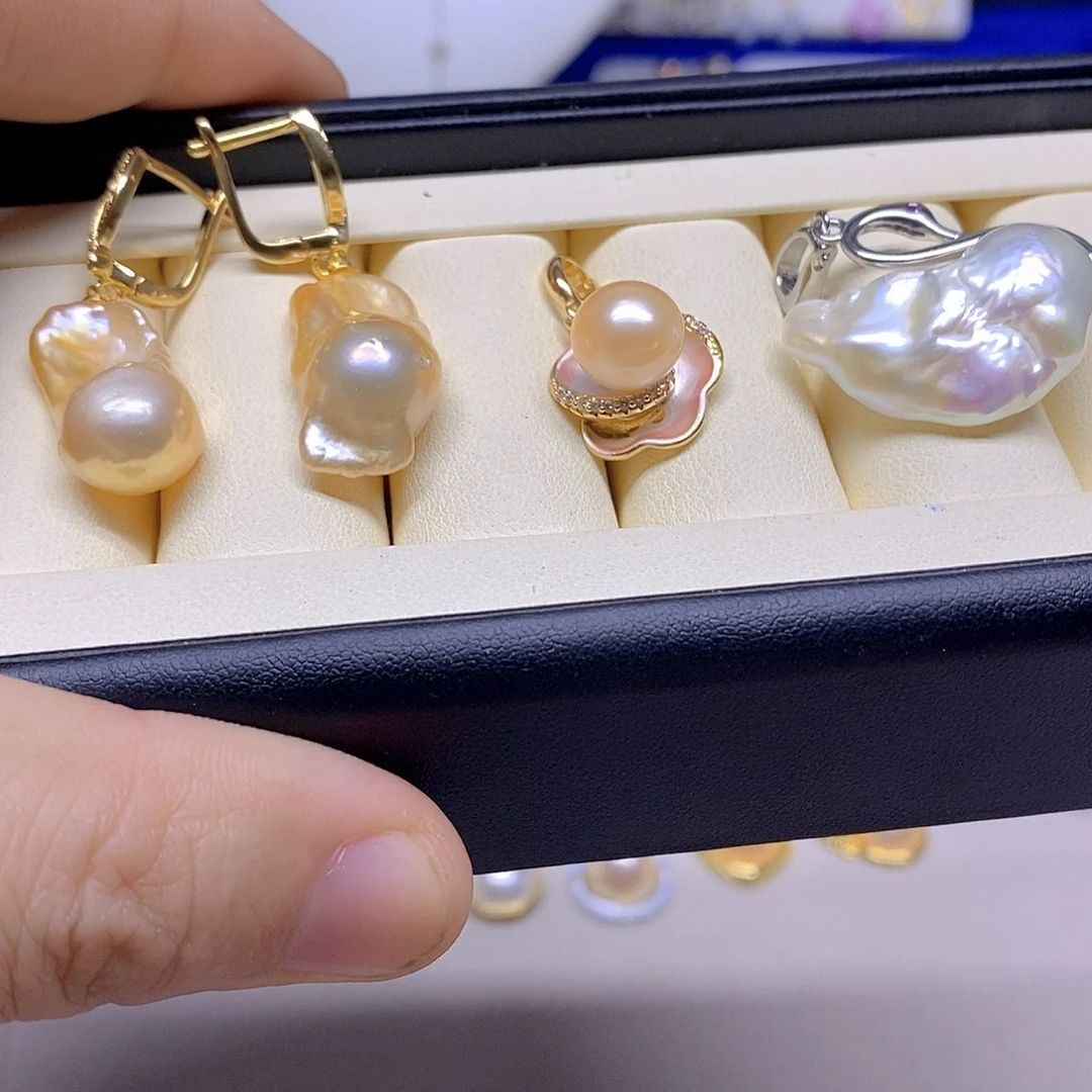 颈饰未镶嵌淡水珍珠