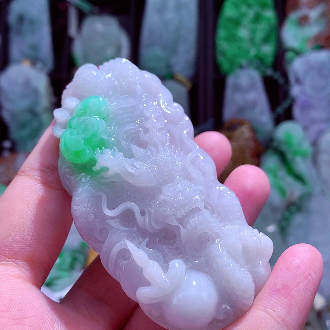 颈饰未镶嵌翡翠天然