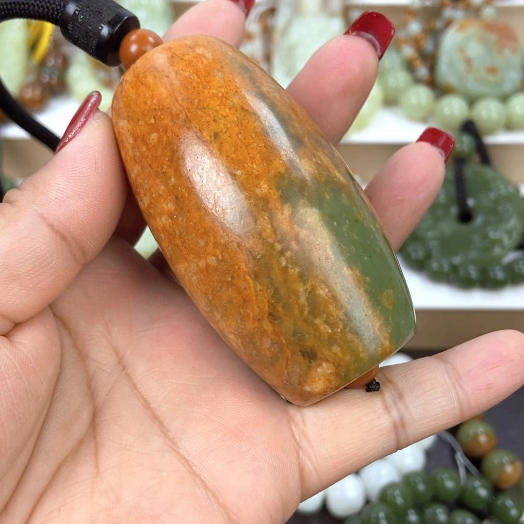 透闪石质玉把件未镶嵌无*