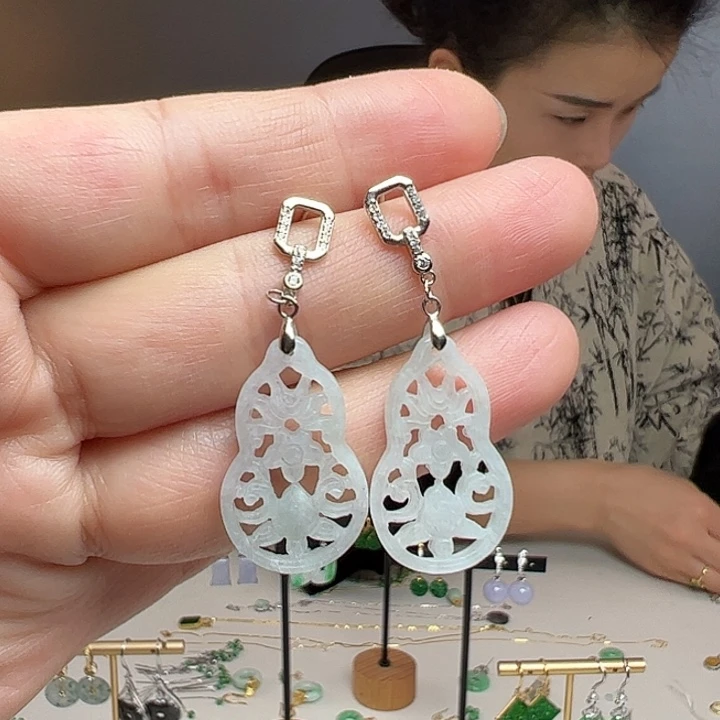 翡翠银S925镶嵌耳饰天然翡翠