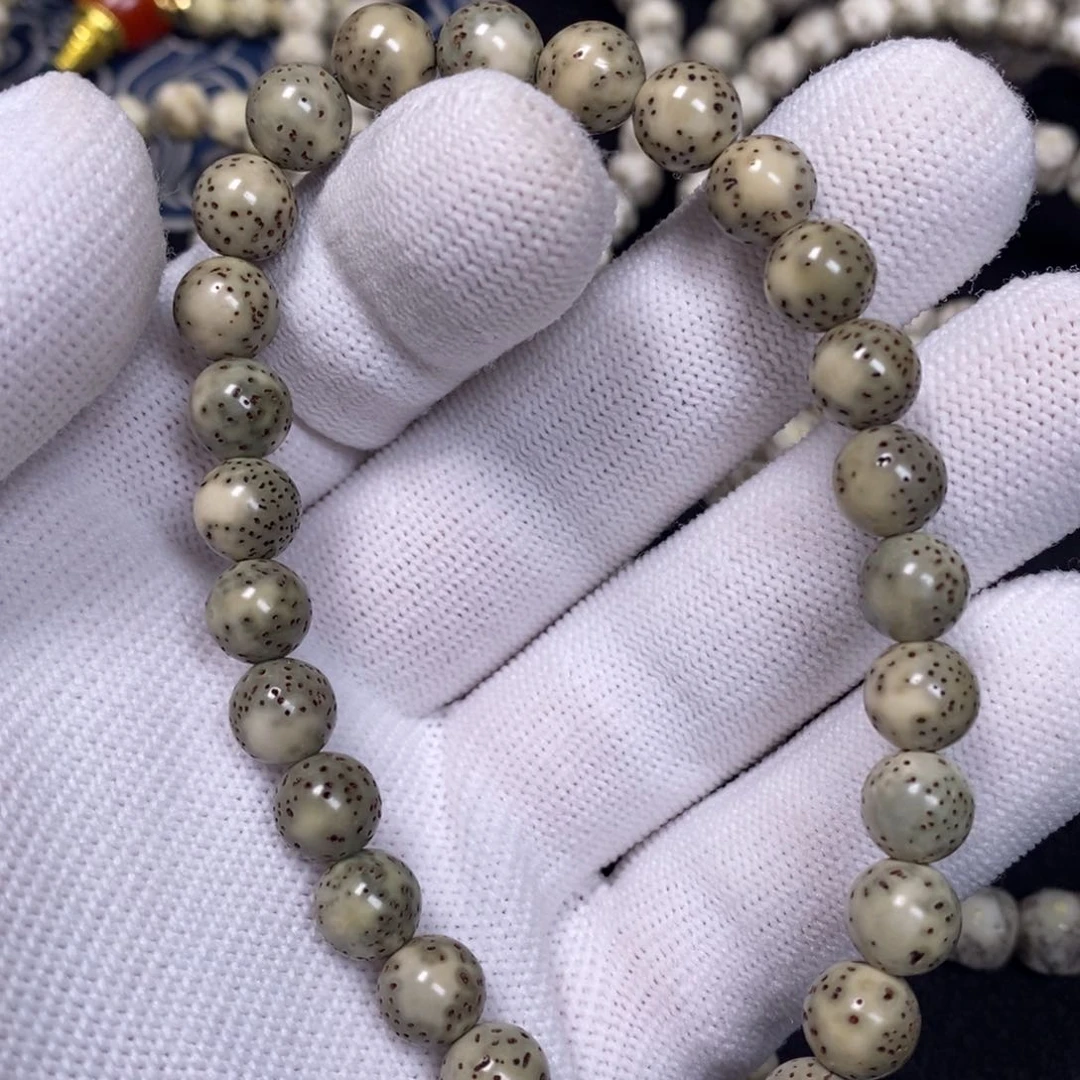 星月菩提吊坠半壁留白圆珠手持8*8