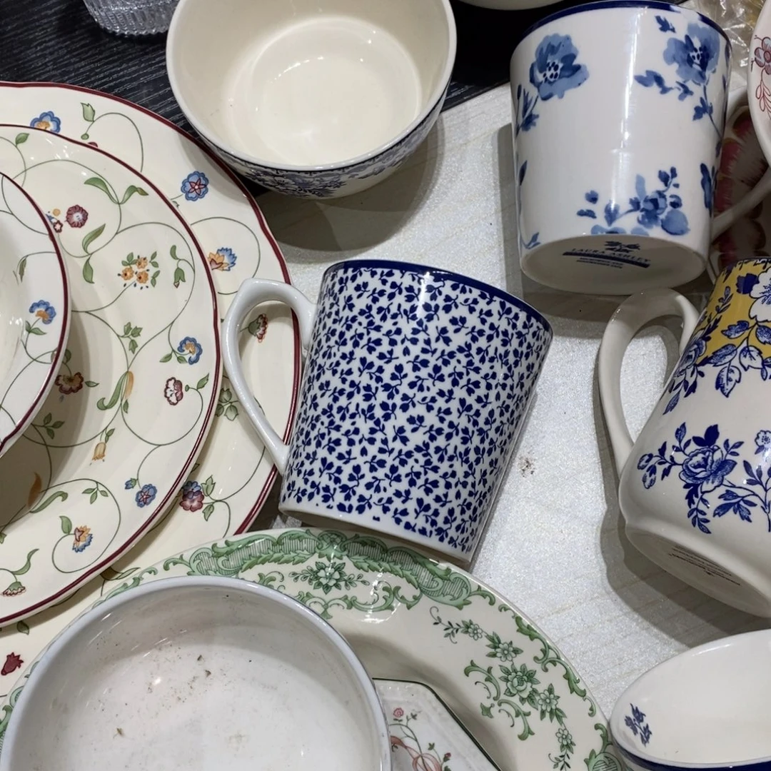 瓷微瑕三叶草马克杯