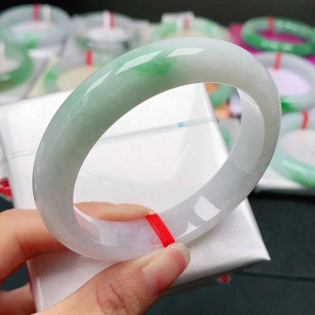 翡翠手镯未镶嵌天然翡翠手镯55