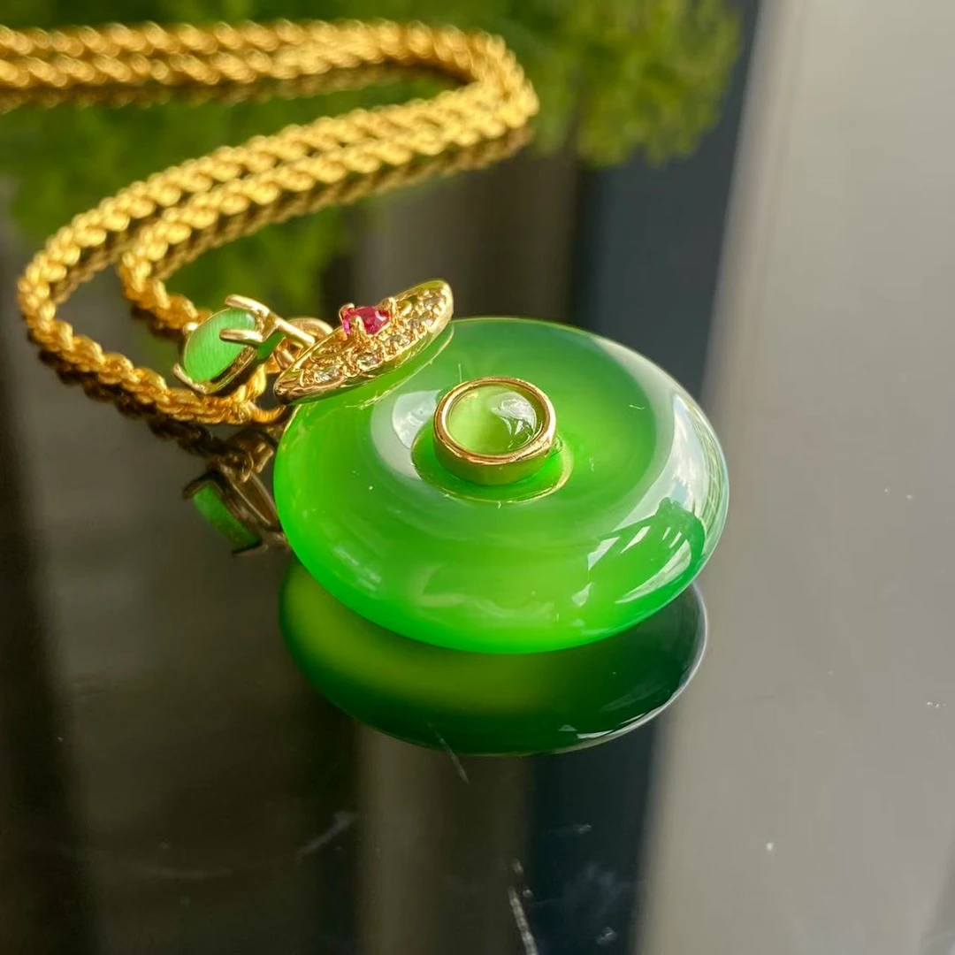 04新品-正品天然平安扣高档冰透阳绿色玉髓时尚精品女士吊坠