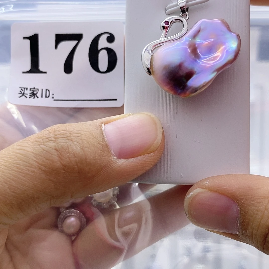 淡水珍珠钛钢颈饰