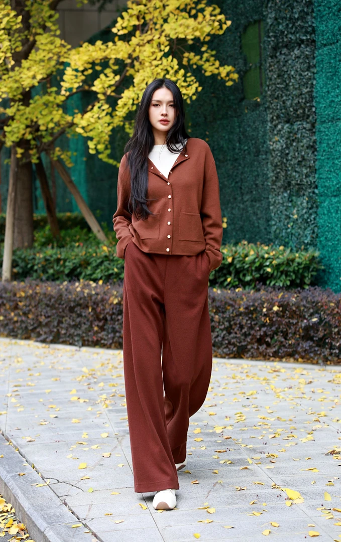 时尚秋冬复古针织开衫