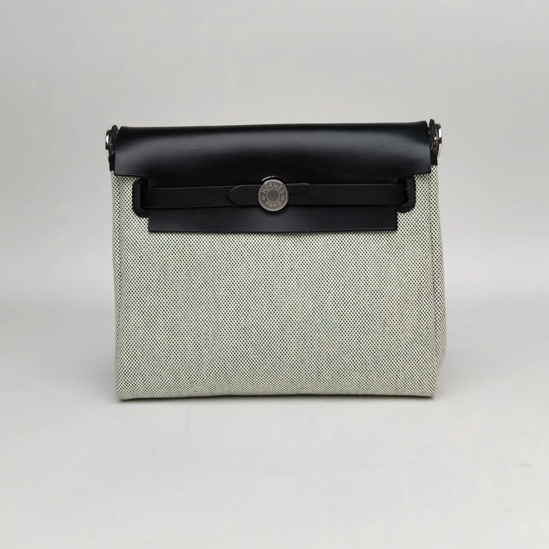 未使用 Hermes/爱马仕 小花6欢 Herbag 20帆布拼牛皮 K刻 银扣包