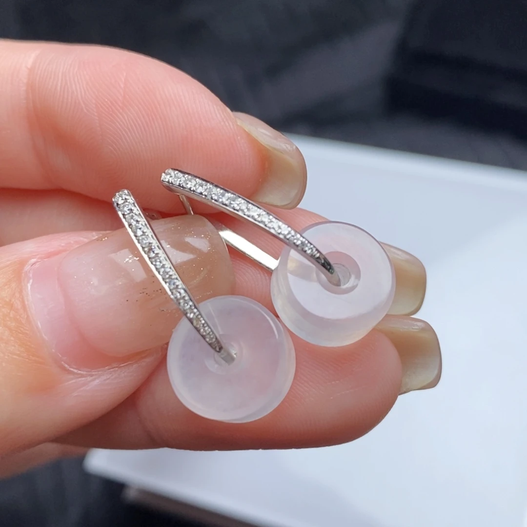 翡翠18K金镶嵌耳饰高冰小路路通