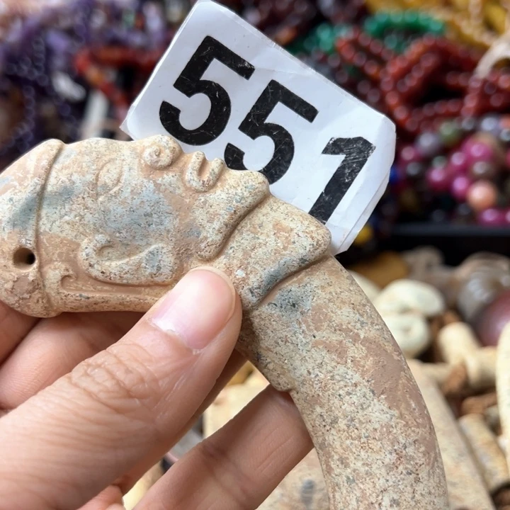 和田玉（糖玉）颈饰未镶嵌