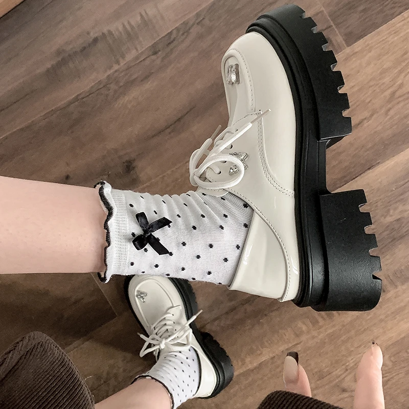 复古白色英伦风厚底小皮鞋女2025新款秋冬百搭配裙子法式玛丽珍鞋