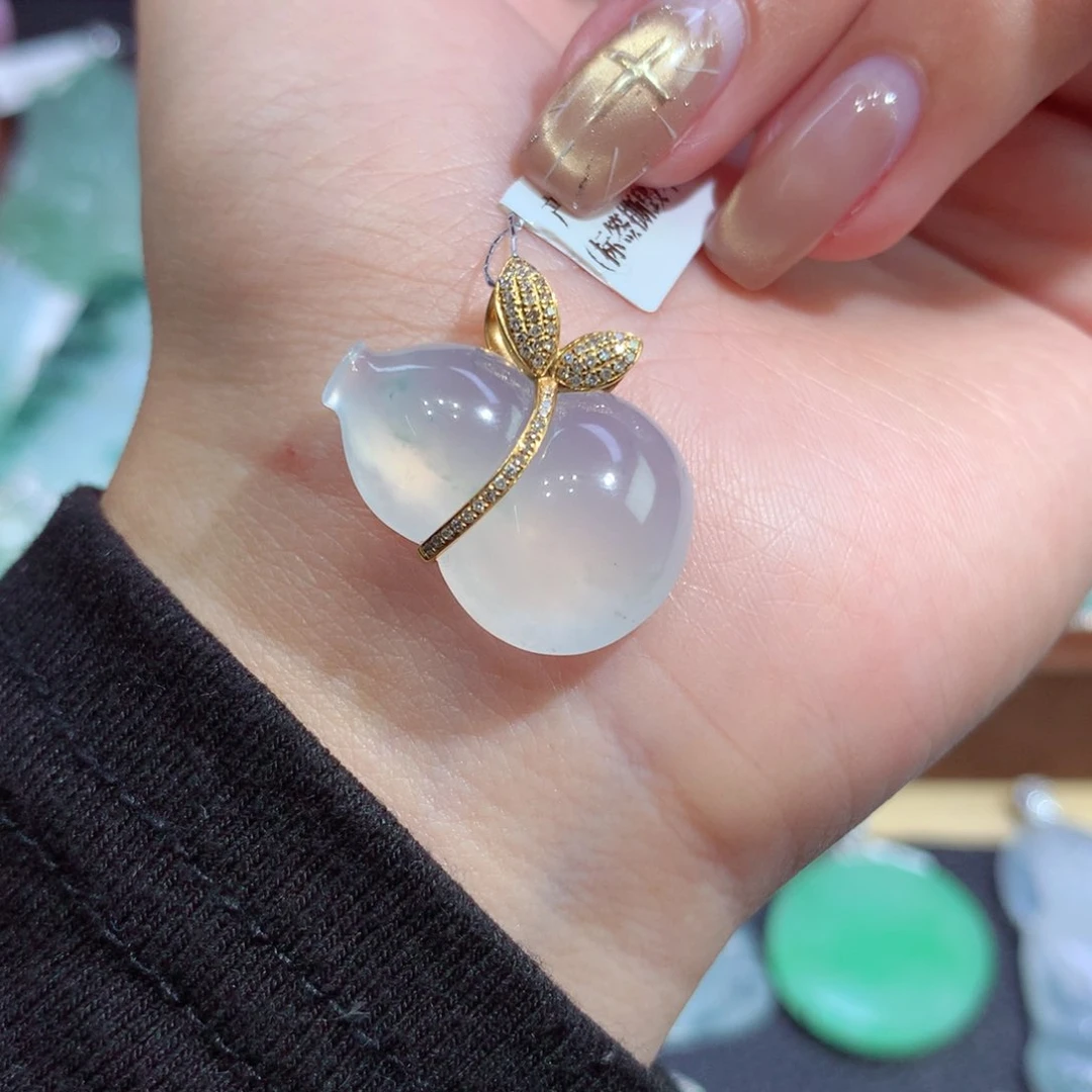 吊坠(不含链)18K金镶嵌翡翠