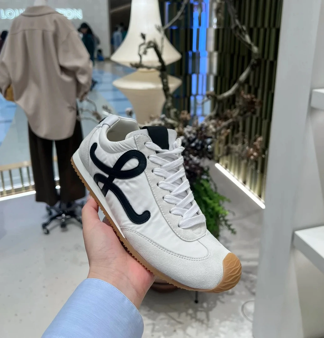 2025夏季真皮平底时尚百搭透气舒适德训鞋系带通勤休闲运动鞋男女