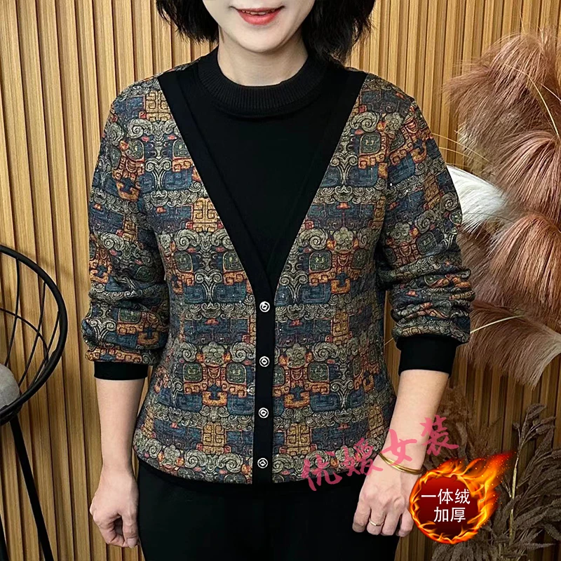 中老年女装秋冬设计感圆领假两件加绒保暖显瘦洋气妈妈装长袖上衣