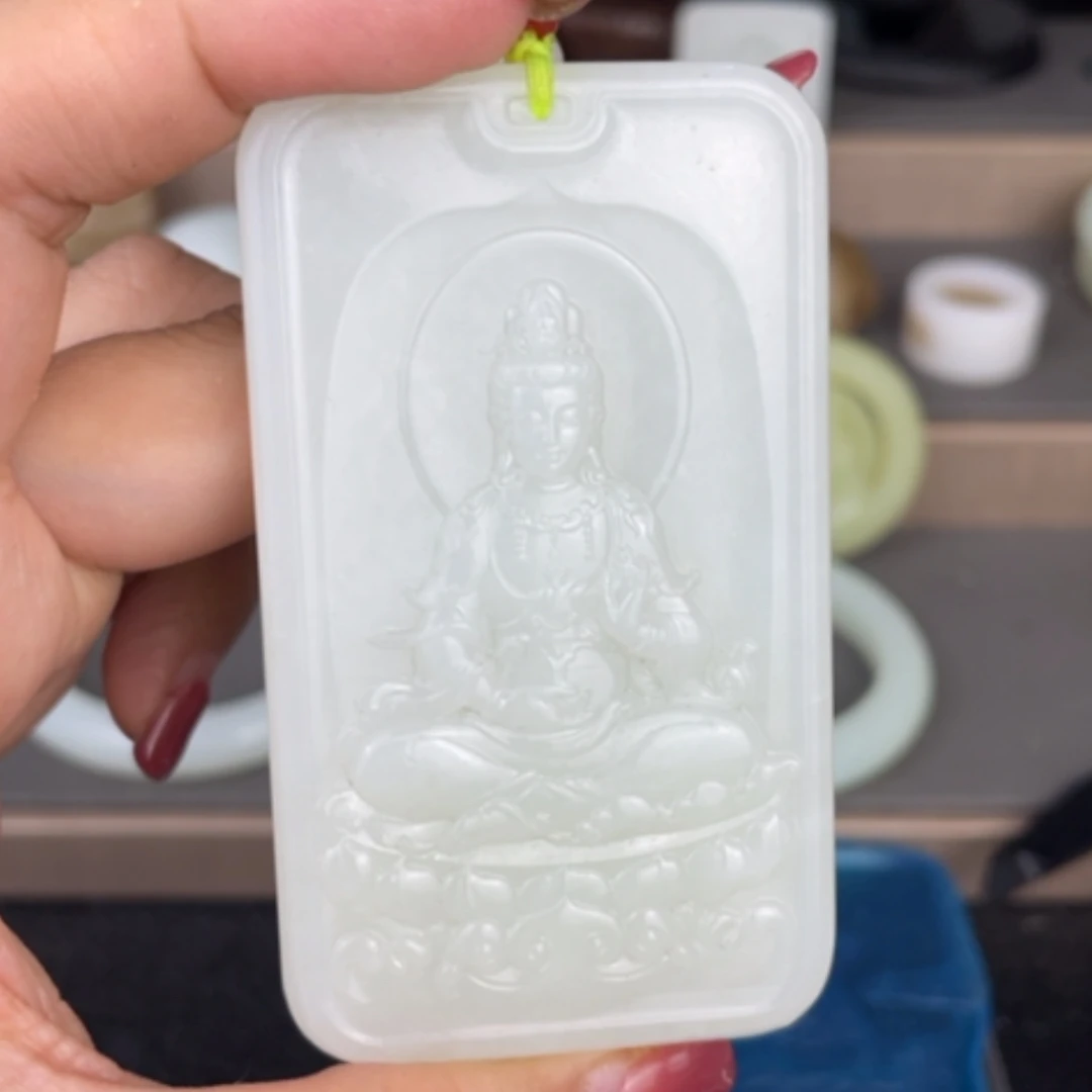 【闪购商品】颈饰未镶嵌和田玉