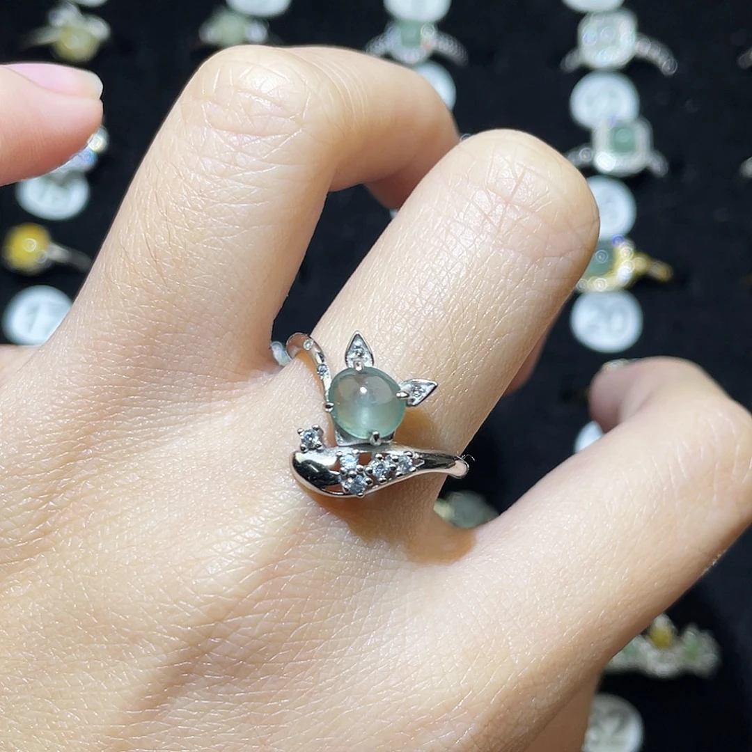 翡翠未镶嵌戒指戒指