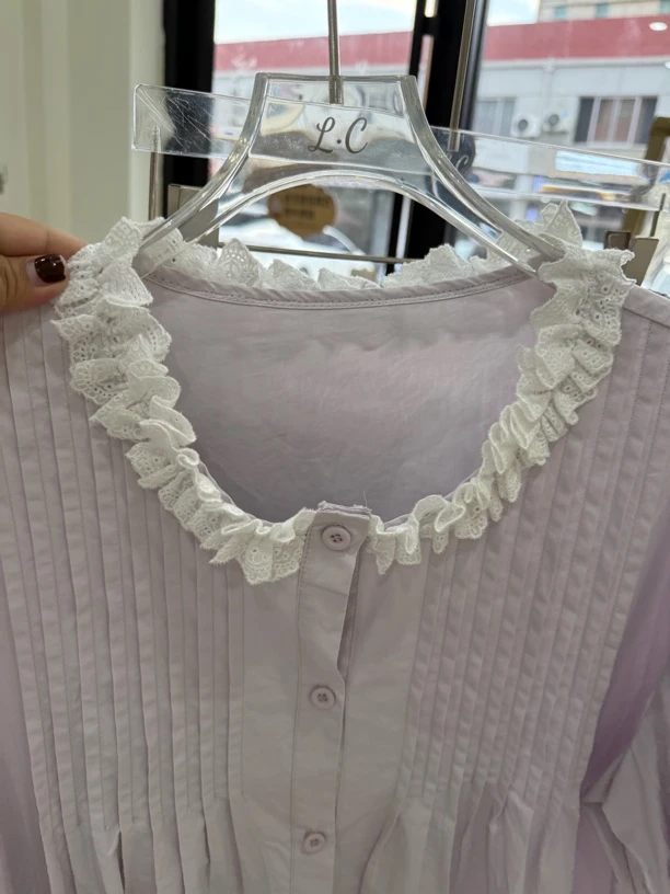 法式复古荷叶边下摆拼接夏季新款百搭小衫