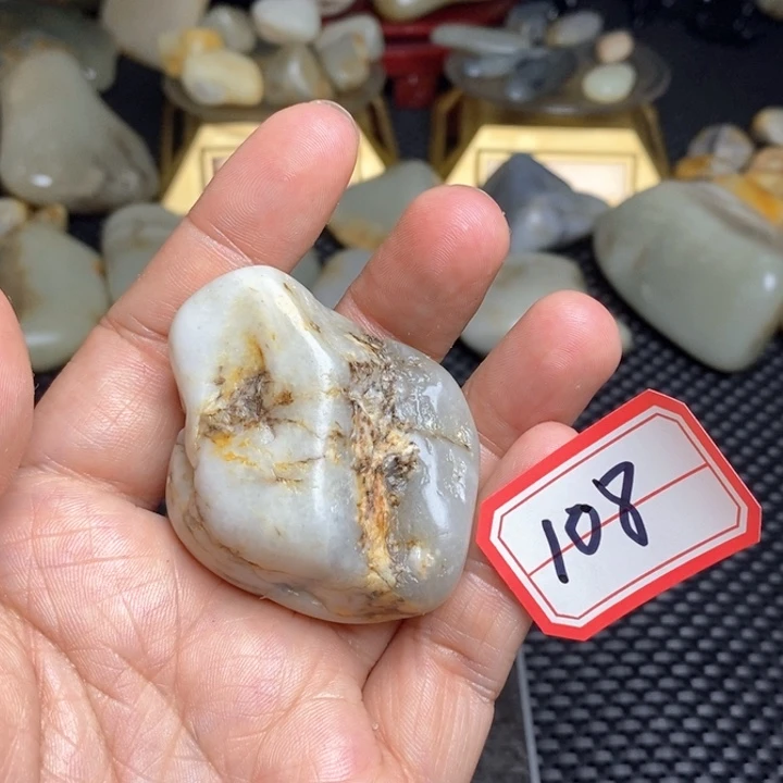未镶嵌和田玉把件108