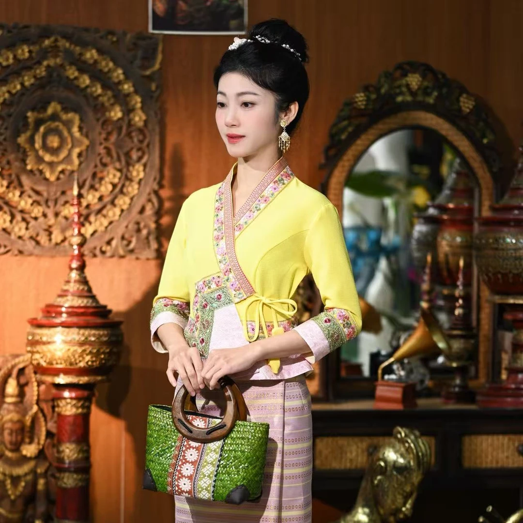 西双版纳2025年隋金金傣装原创民族风女士套装新款