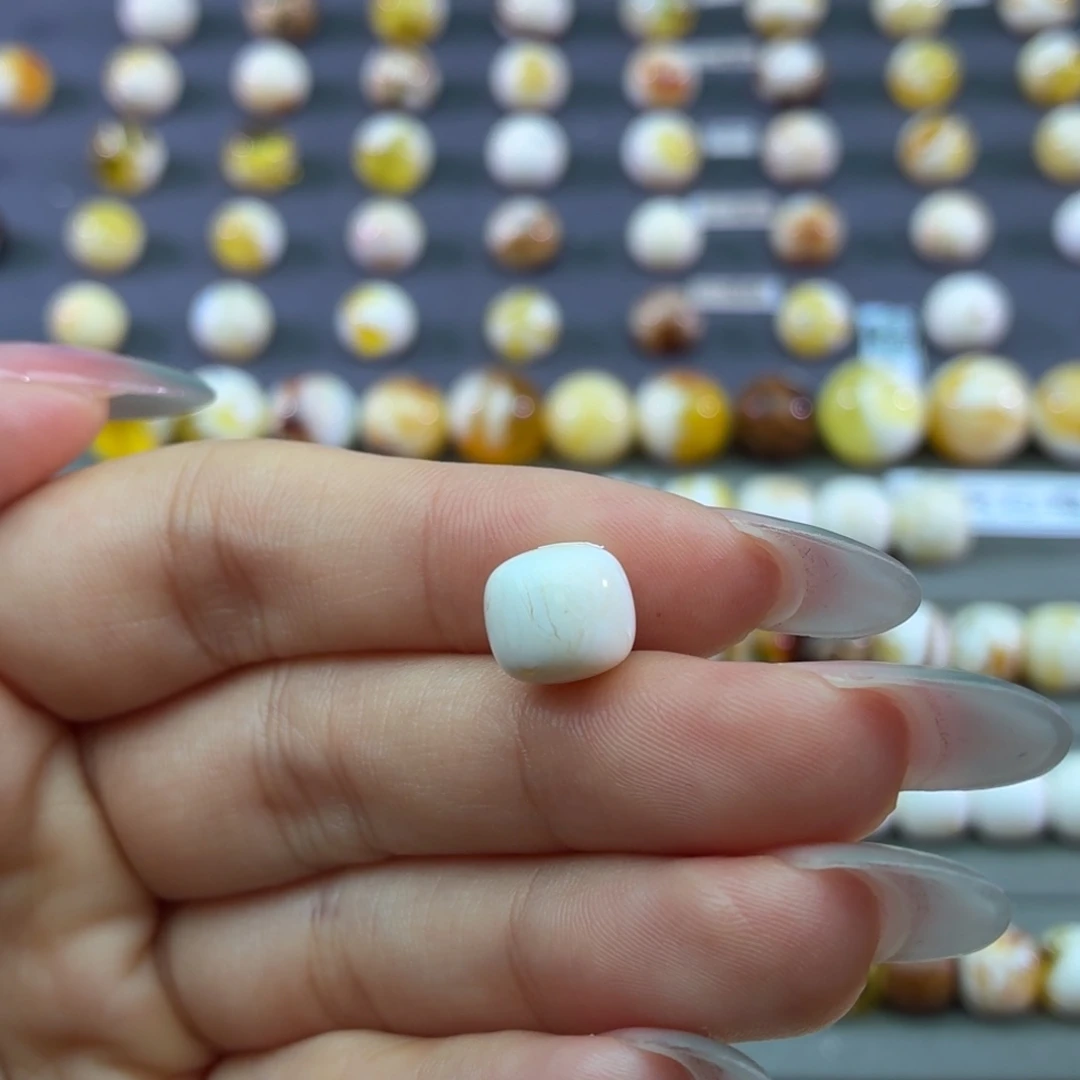 琥珀未镶嵌裸石蜜蜡9