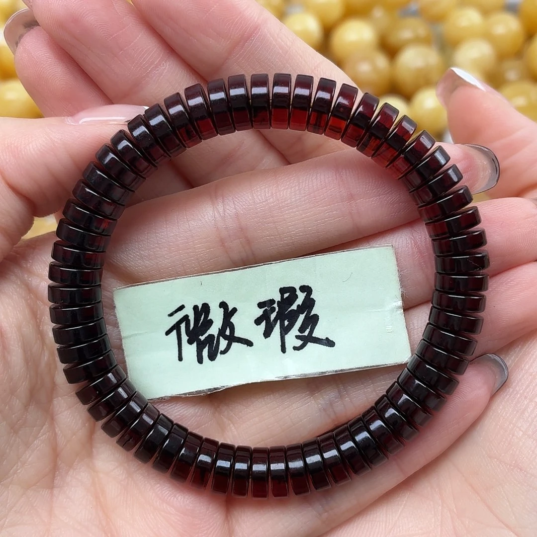 蜜蜡未镶嵌裸石8+血珀药片