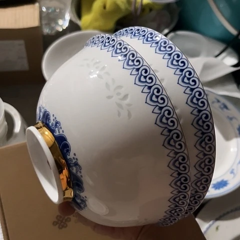 月***桂陶瓷6寸碗两个陶瓷