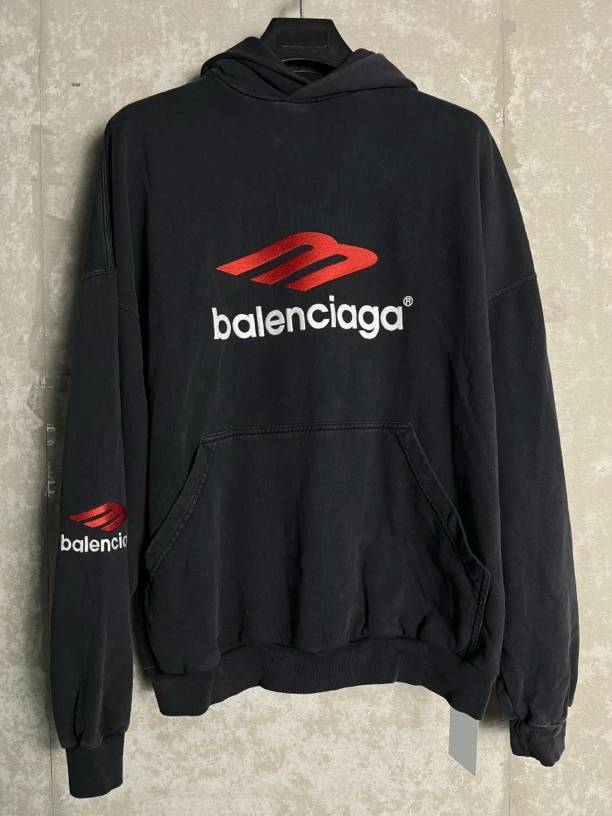 未使用 Balenciaga/巴黎世家 2*2，3*4，4*2/3B刺绣黑红帽衫/09001