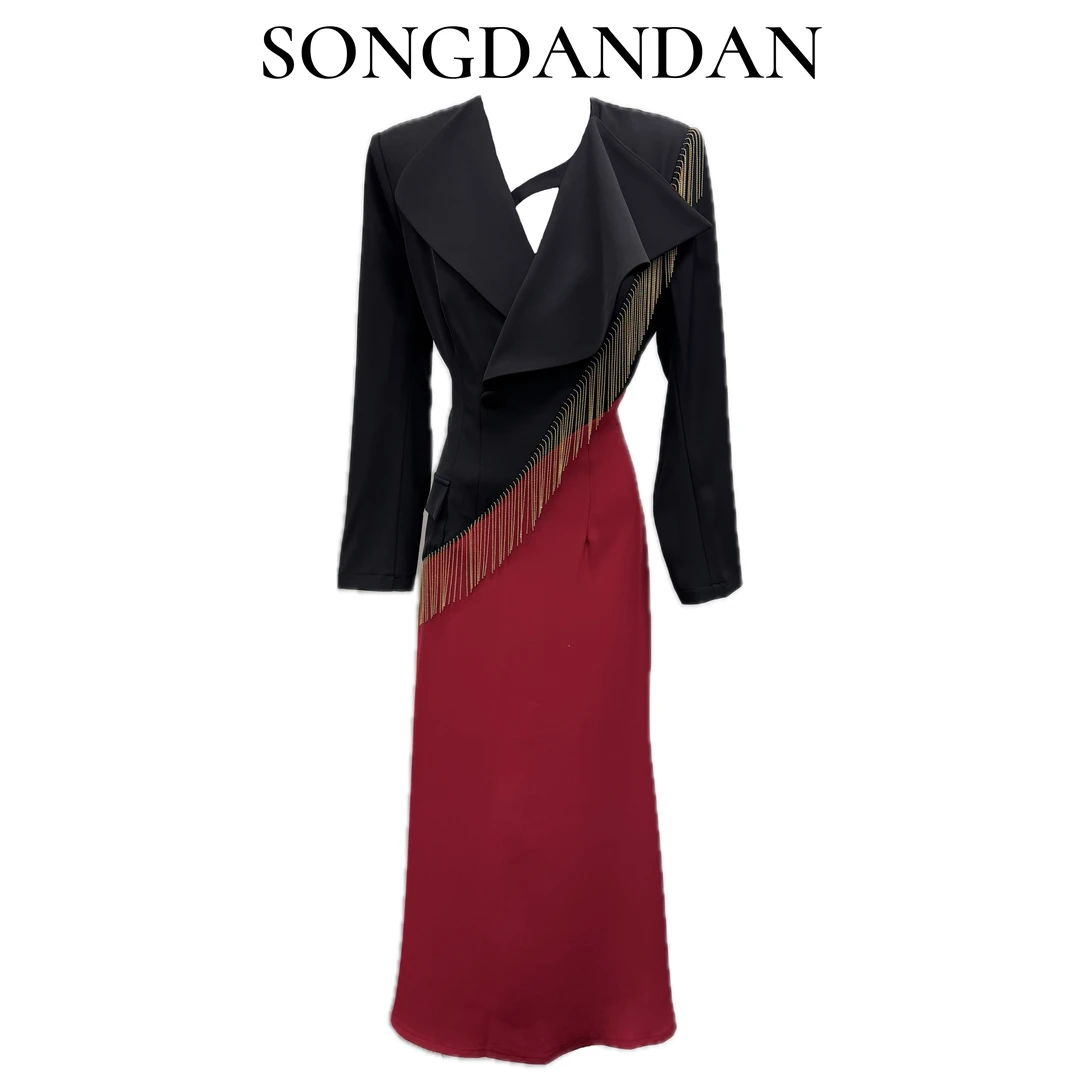 【DDS】V领镂空重工撞色金属流苏包臀气质秋冬修身连衣裙裙子