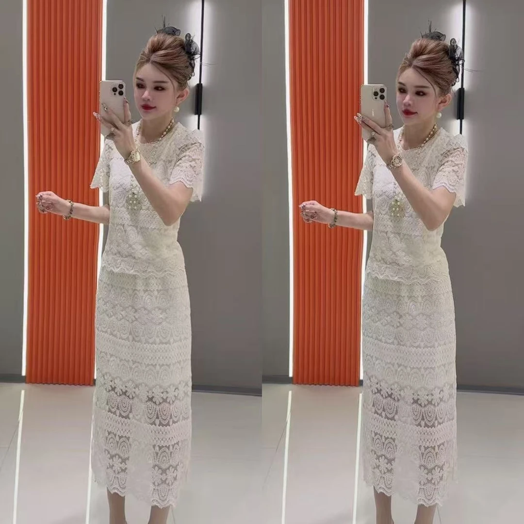 上新3040 时尚气质珠珠镂空短袖上衣 加 长裙 两件套