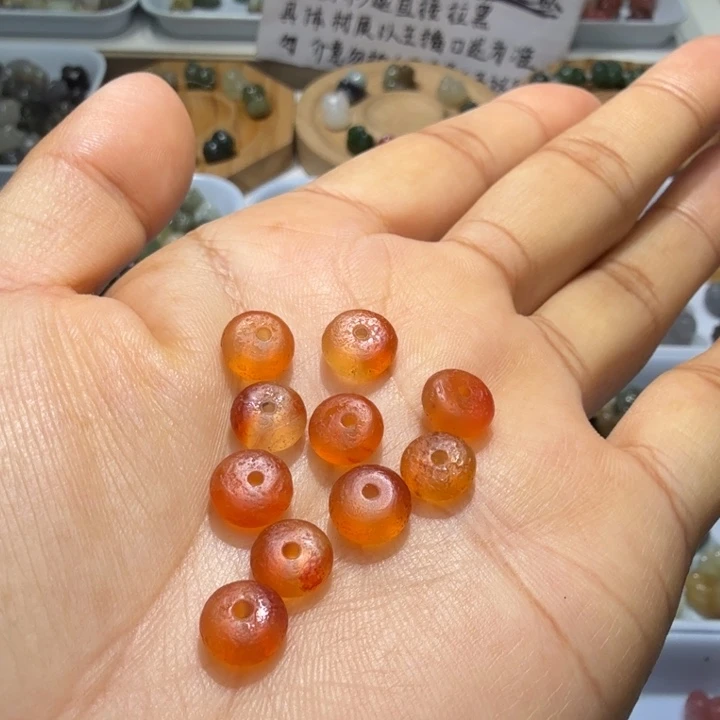和田玉未镶嵌珠宝奇石