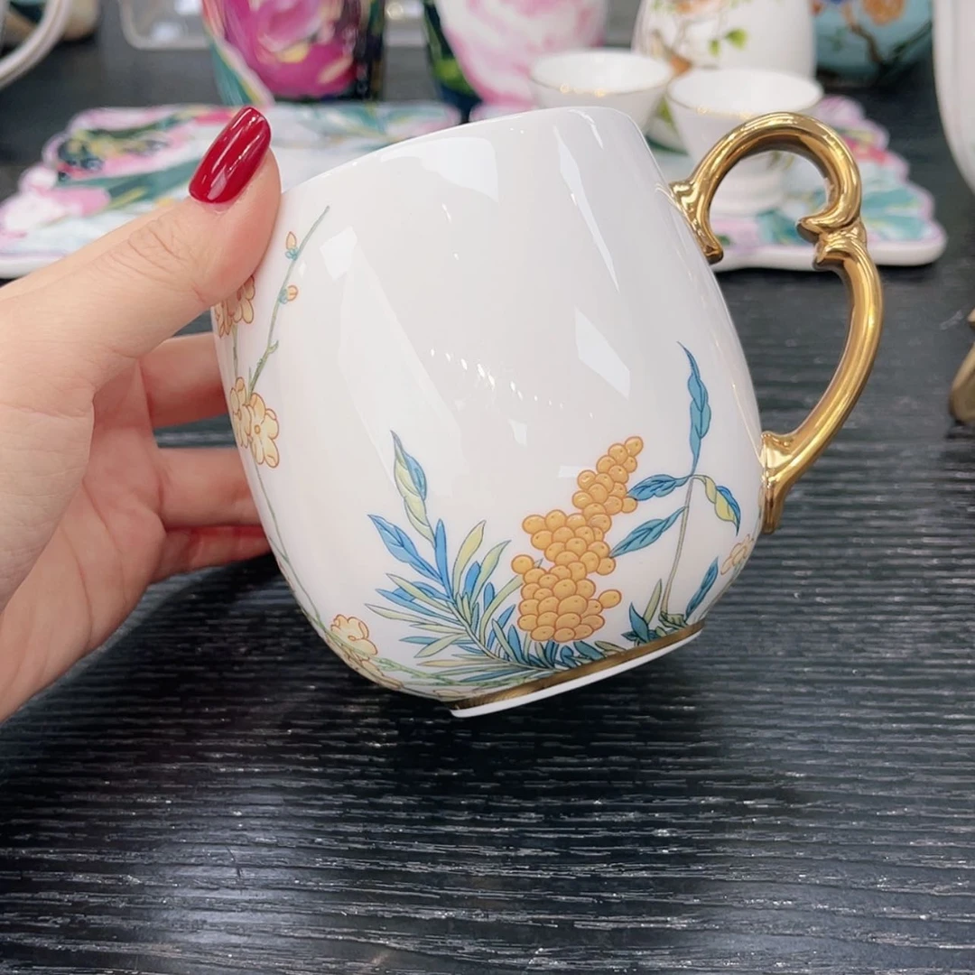 【闪购商品】瓷片杯杯————————