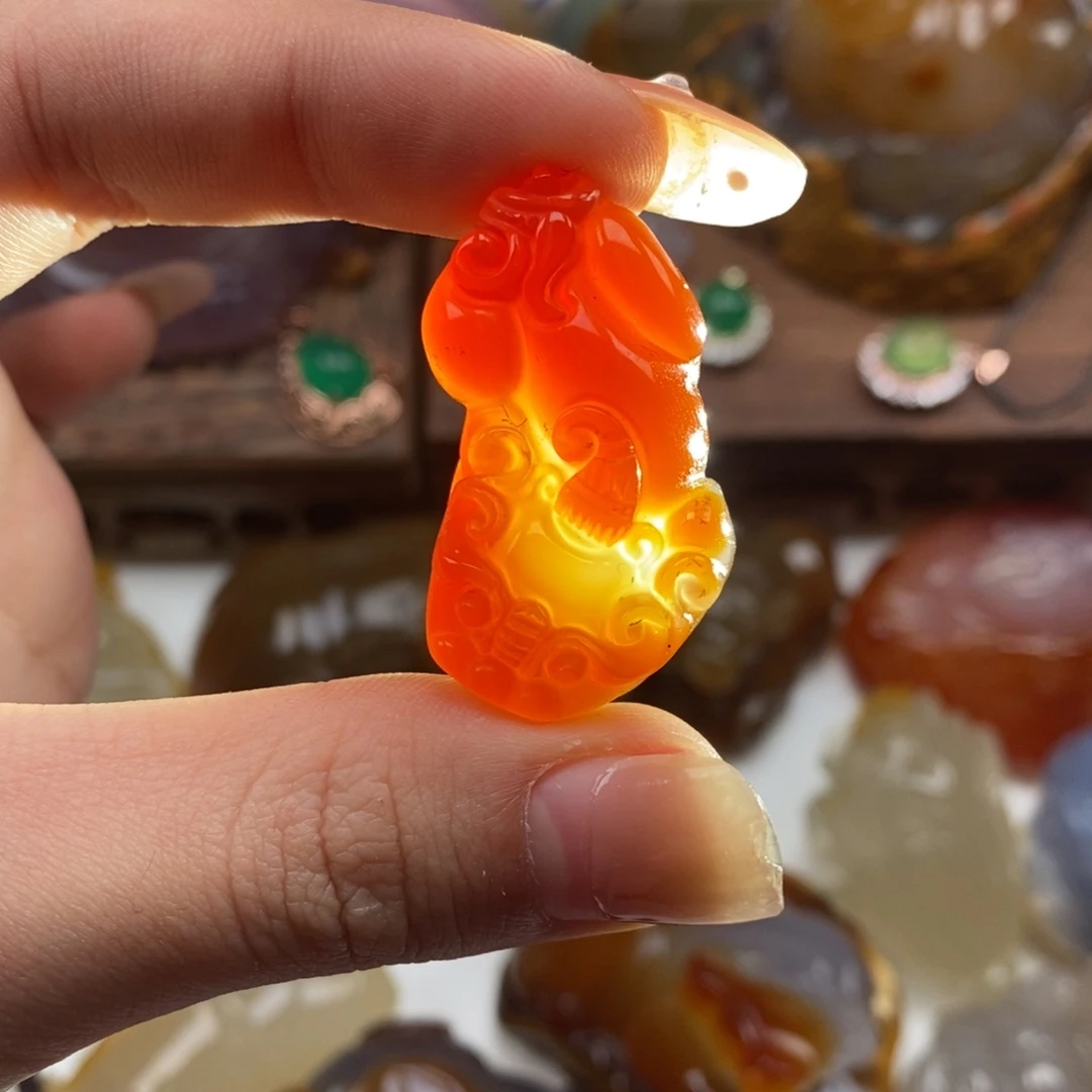 玛瑙/玉髓未镶嵌颈饰