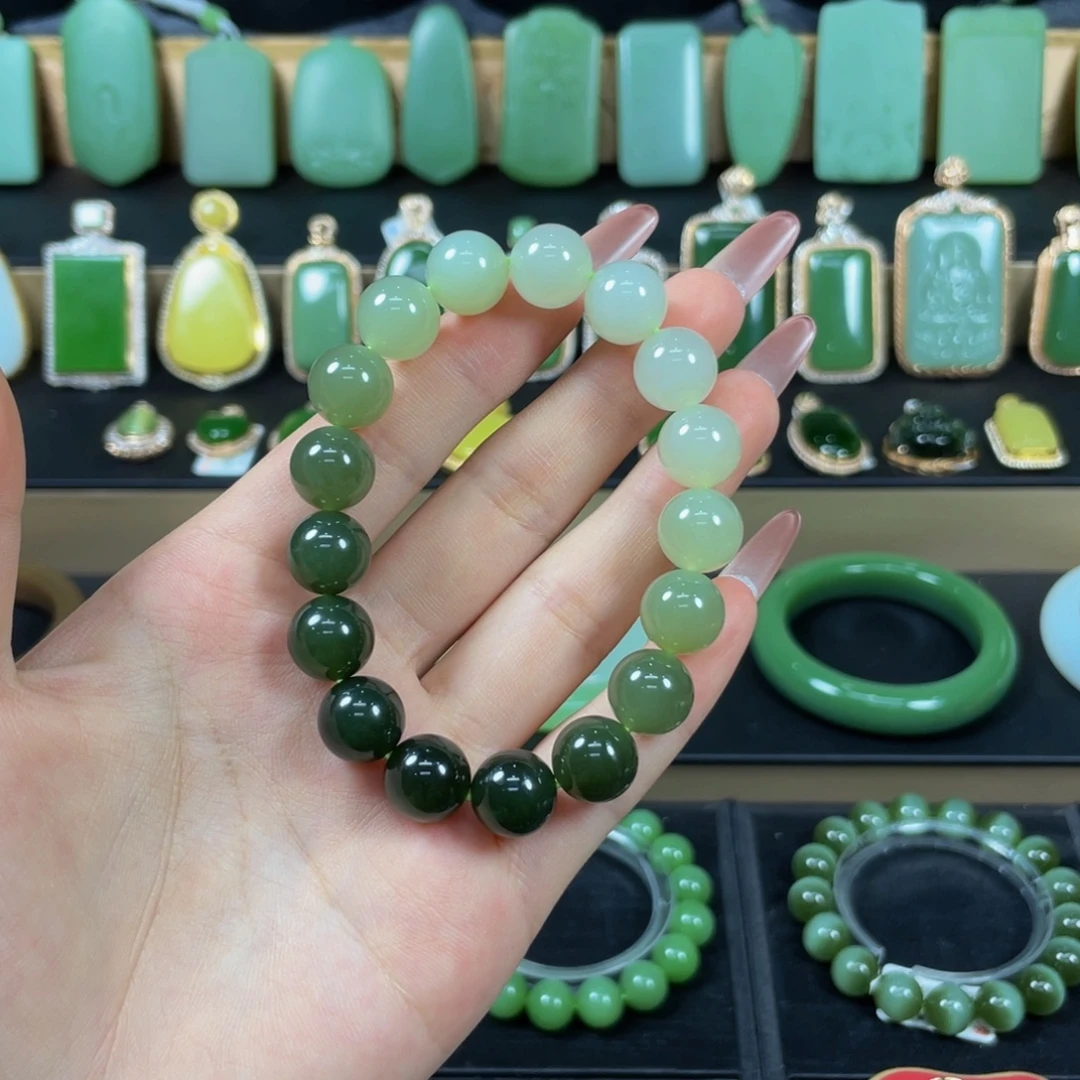 和田玉未镶嵌手串·渐变手串